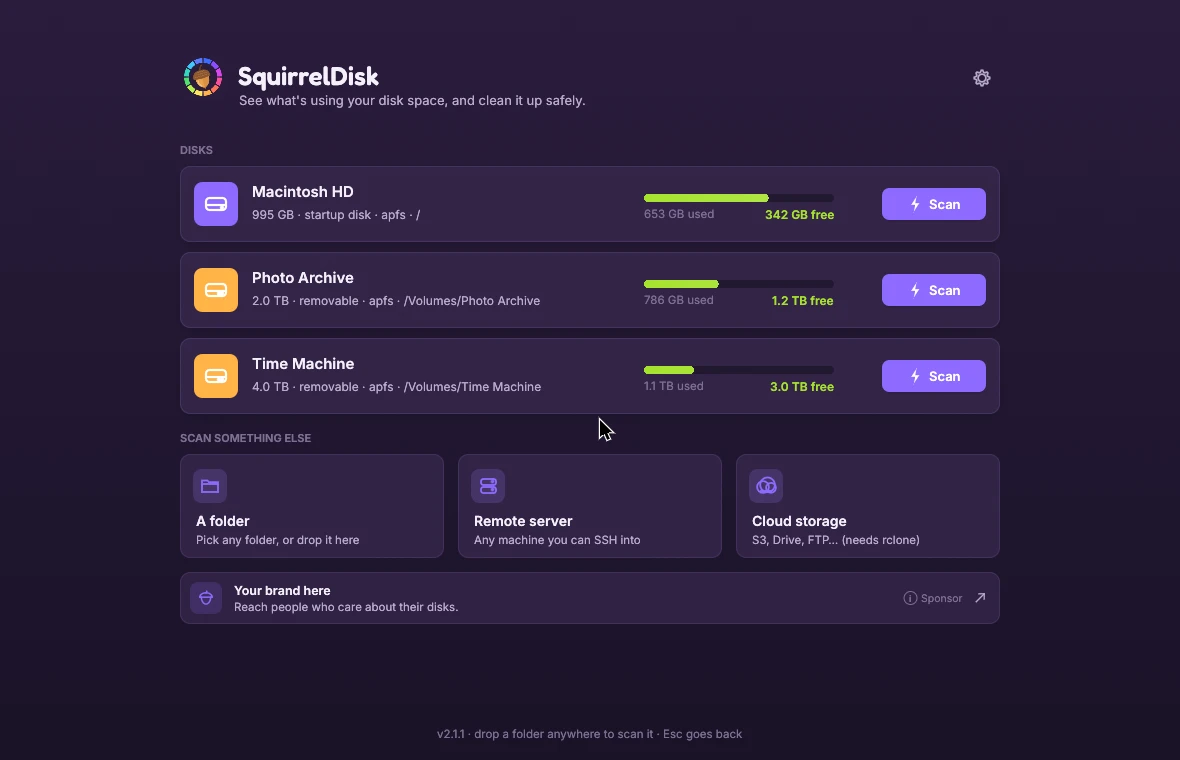 SquirrelDisk home screen with the sponsor banner under the disk list
